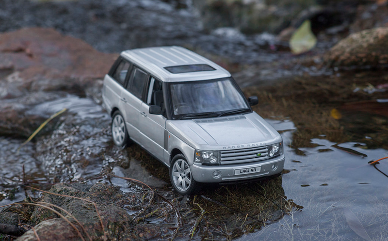 Illustration for article titled LaLD Car Week: Range Rover L322 by Ertl